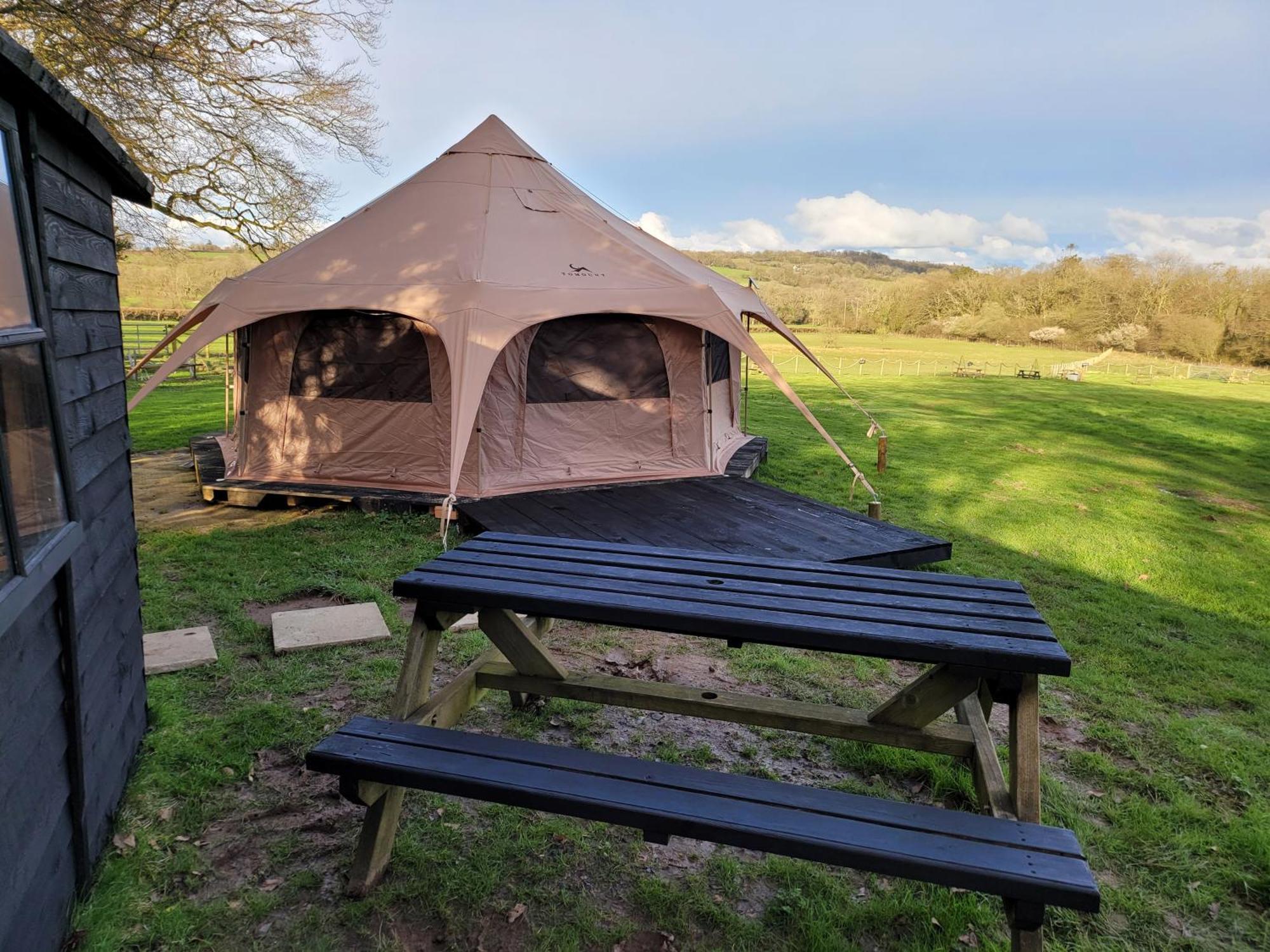 Hideaway Escapes Rental Tents, Bedding Not Supplied Narberth Exterior photo